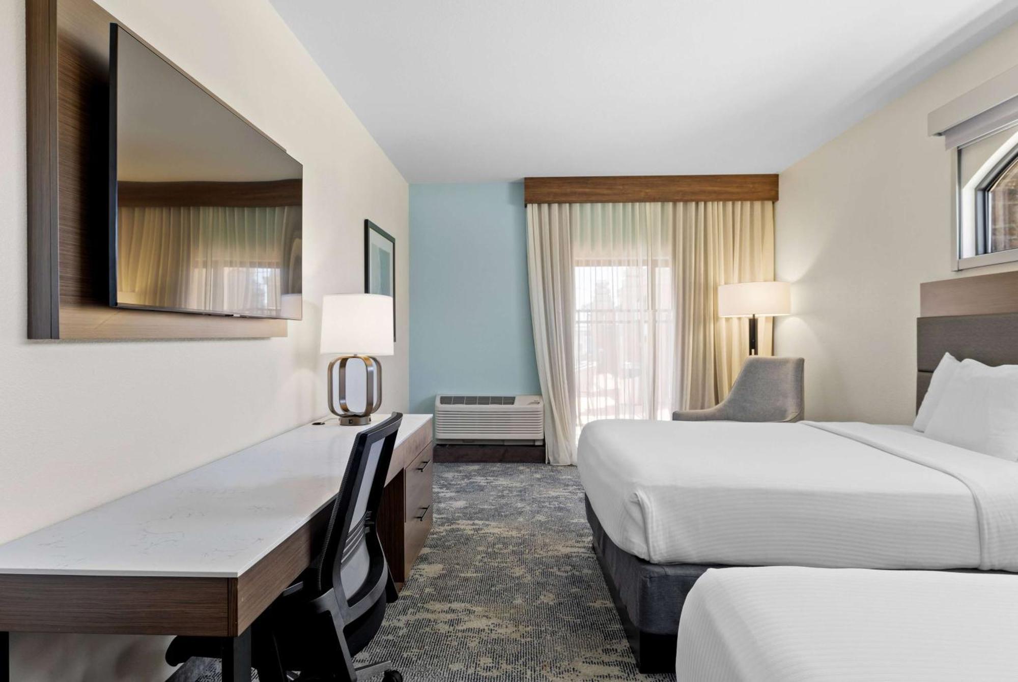 La Quinta Inn & Suites By Wyndham Santa Cruz Extérieur photo