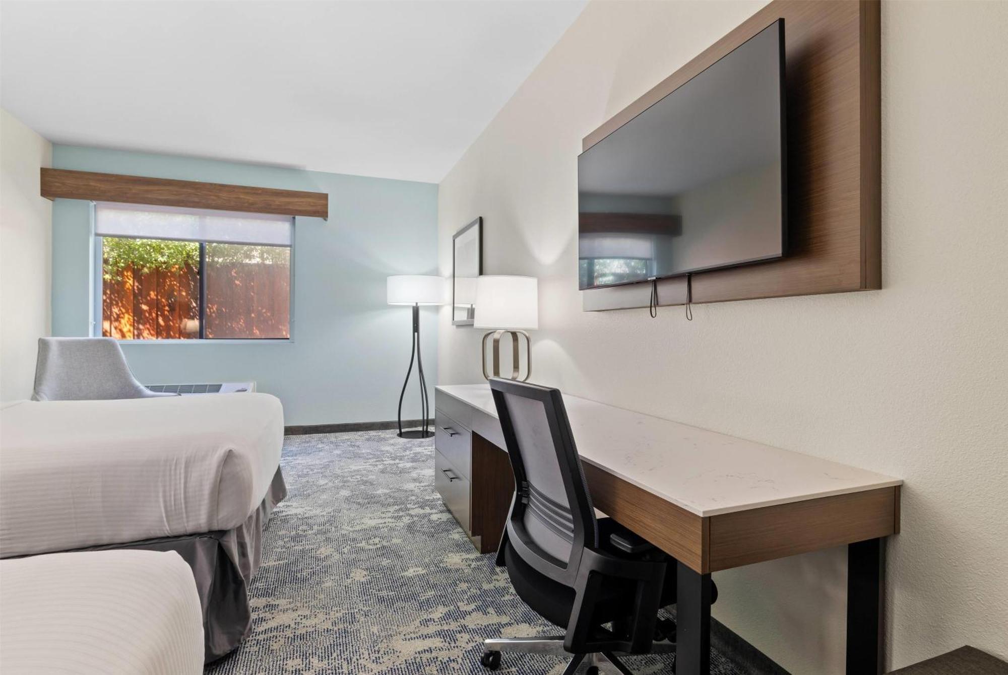 La Quinta Inn & Suites By Wyndham Santa Cruz Extérieur photo